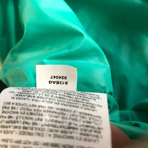 NIKE - WOMEN'S SMALL - MINT LONG SLEEVE FULL ZIP HOODED TRACK & FIELD JACKET - Picture 6 of 8